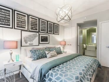 Chambre moderne décorée avec des motifs graphiques