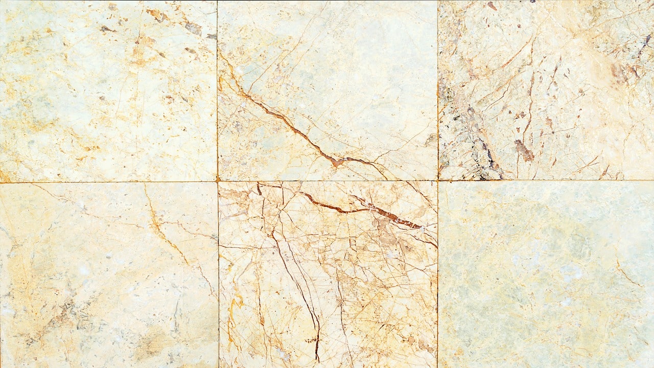 carreaux de marbre blanc